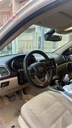 جيب جراند شيروكي